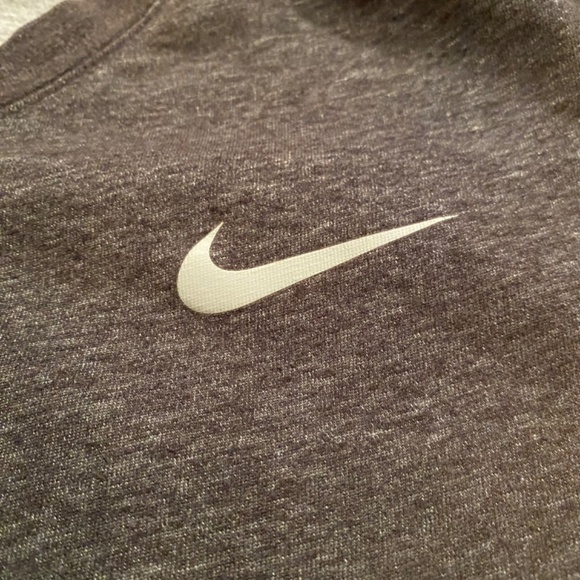 Nike dri-fit shirt—M - Picture 2 of 7